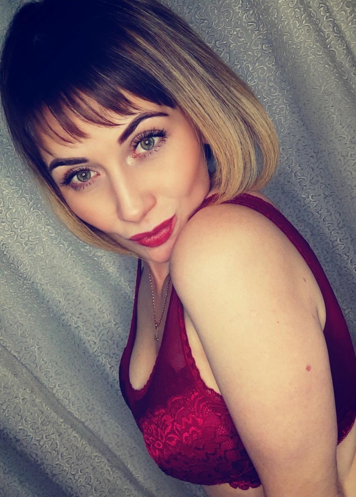 Топ,понравился, но только чисто для домашнего использования)Дома его носить комфортно и для сна 😴