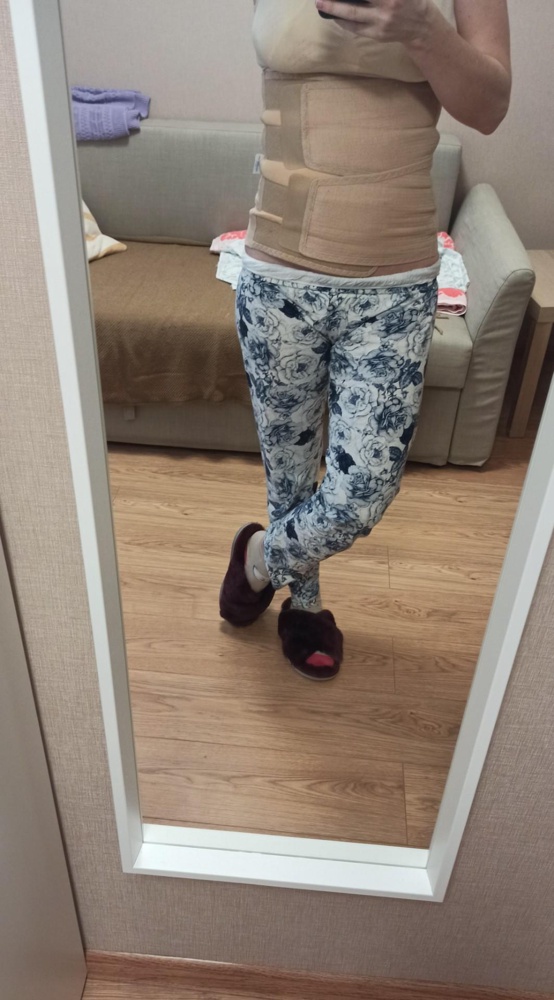 Отличный бандажик. Проносила весь день, нигде ничего не мешало, не терло. Собираю им животик после родов. На ОТ 80 см размер 1