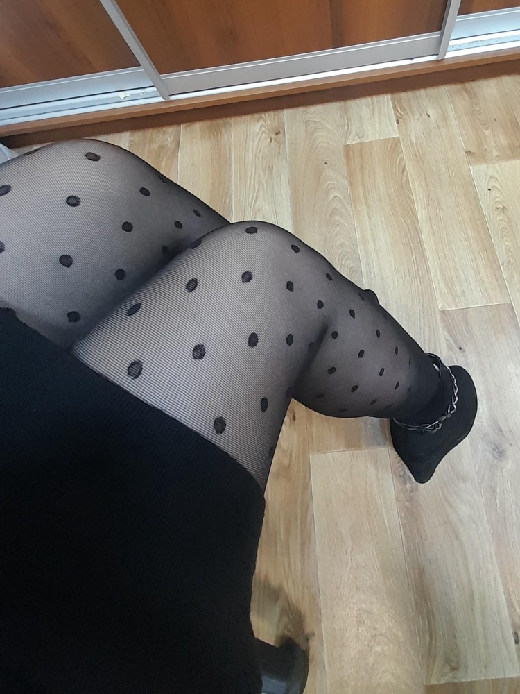 Отличные колготки, упаковка целая, колготки тоже.