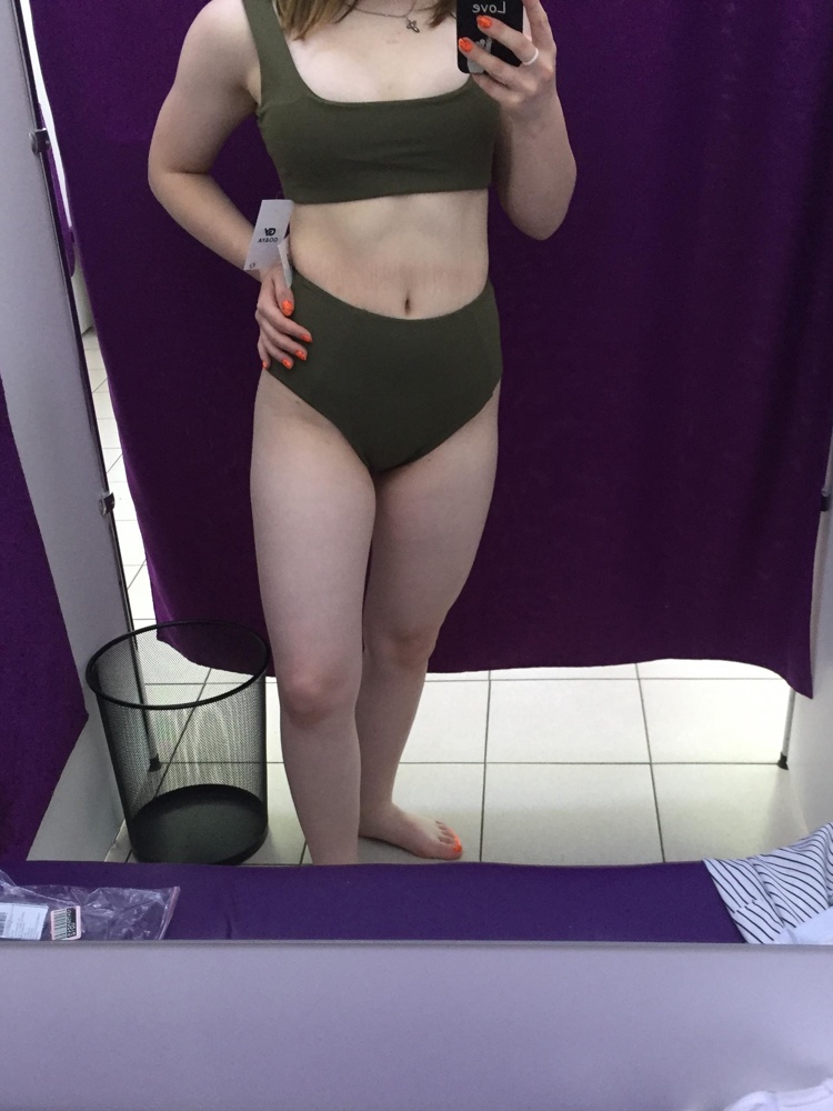 Спасибо,брала 42, удобно то что можно вытащить пушап 