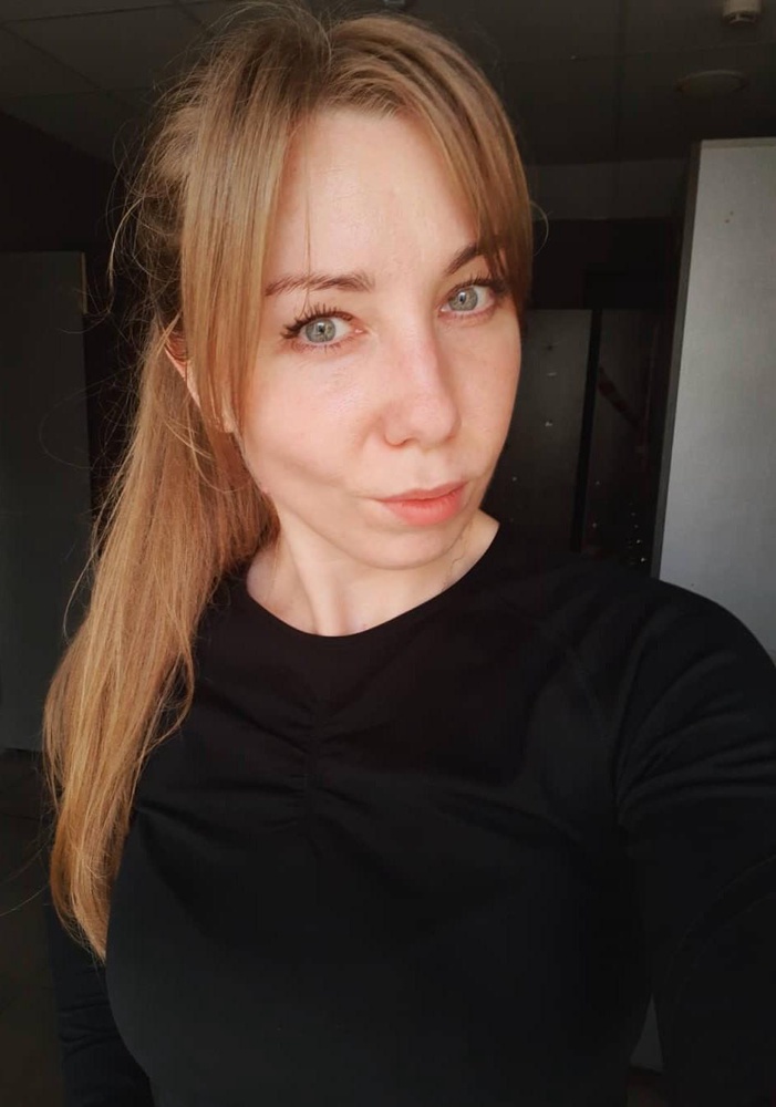 Отличный рашгард.  Ткань приятная. Во время тренировки очень комфортно.