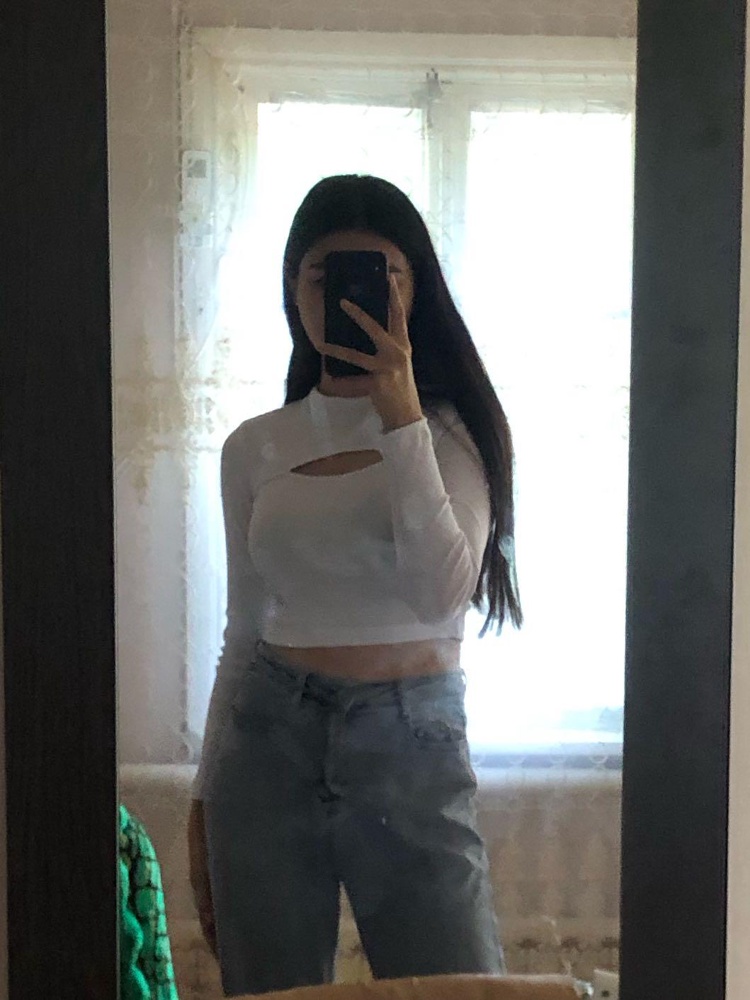 Немного просвечивает, а так все супер 