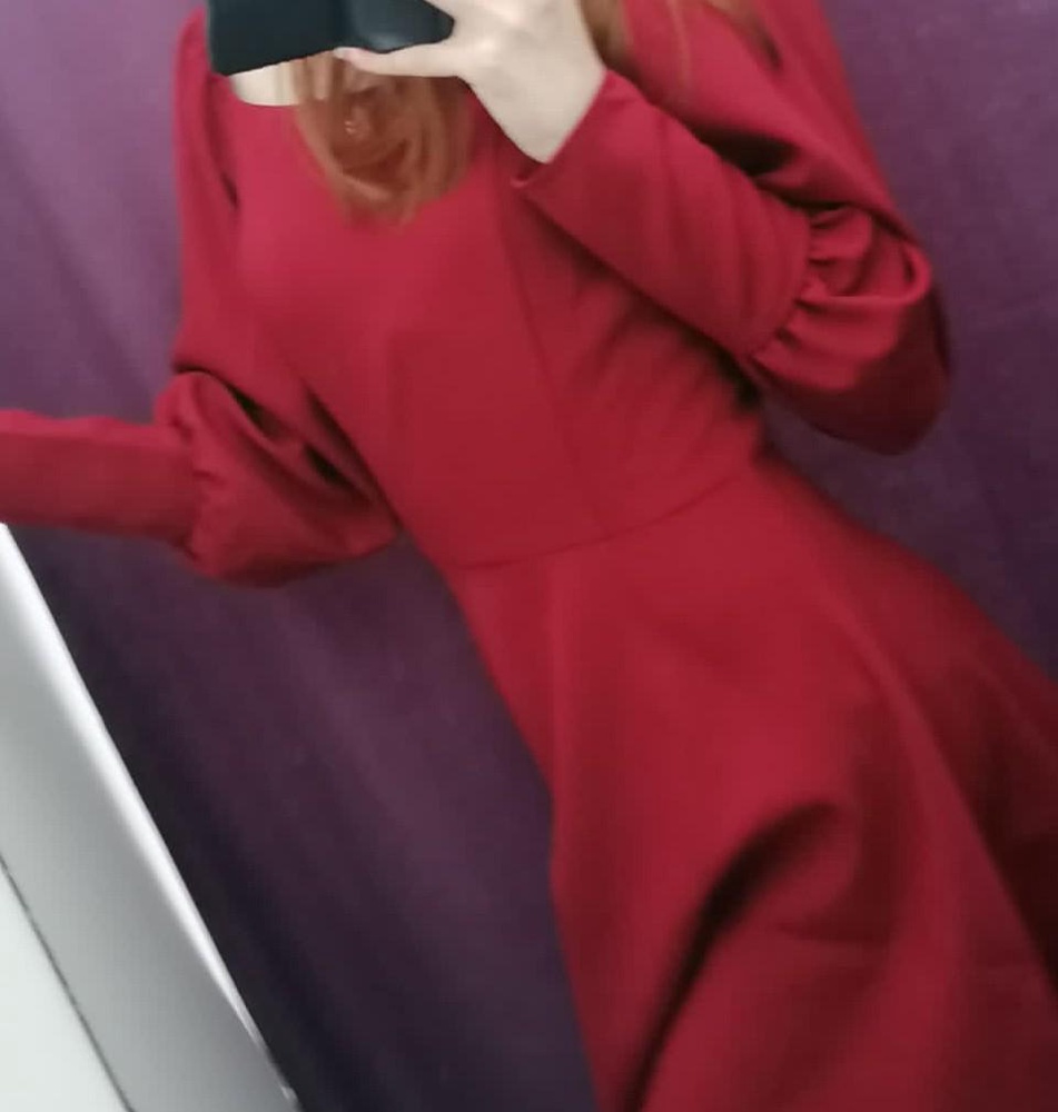 платье бомба,по талии идеально подошло