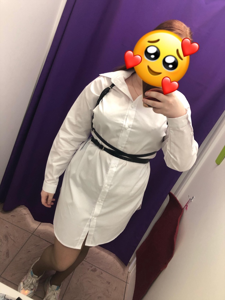 Очень понравилась портупея! Взяла размер 48-50, должна была быть свободной, судя по размерной таблице, но в итоге довольно туговата на талии, но брать на размер больше не стала. Кожа на тыльной стороне крошится, но, надеюсь, это предусматривает сам материал. 