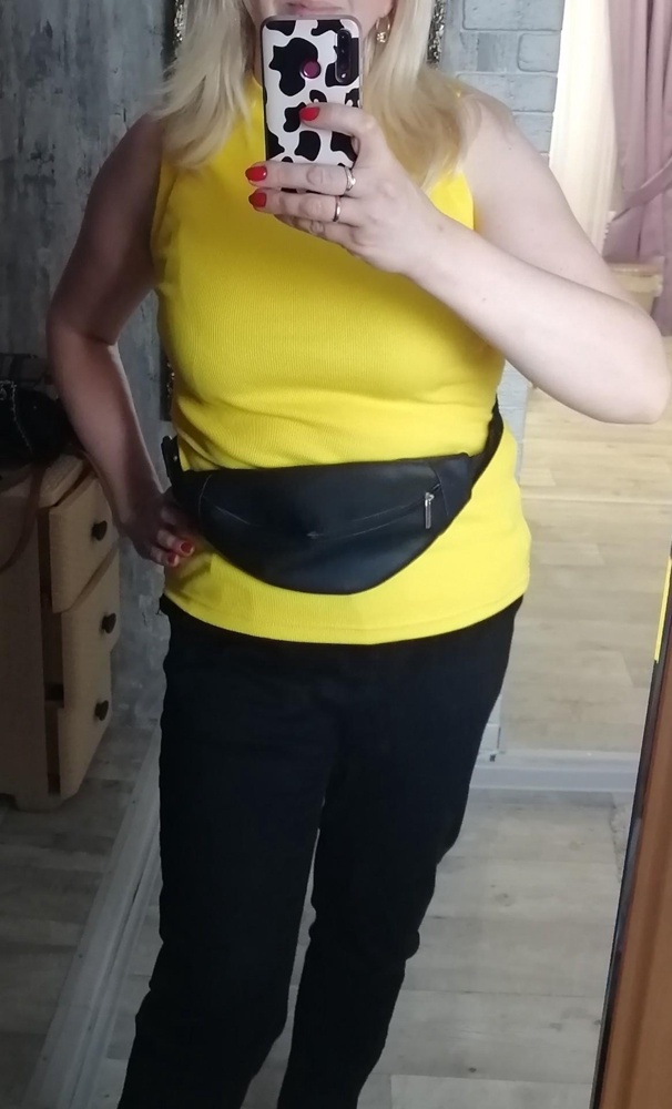 Такой яркий классный топ
До этого брала черный, он оказался короче
А вот жёлтый самое то!!!