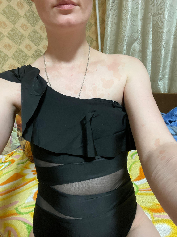 Купальник хороший, по размеру. Не пришла брителька…