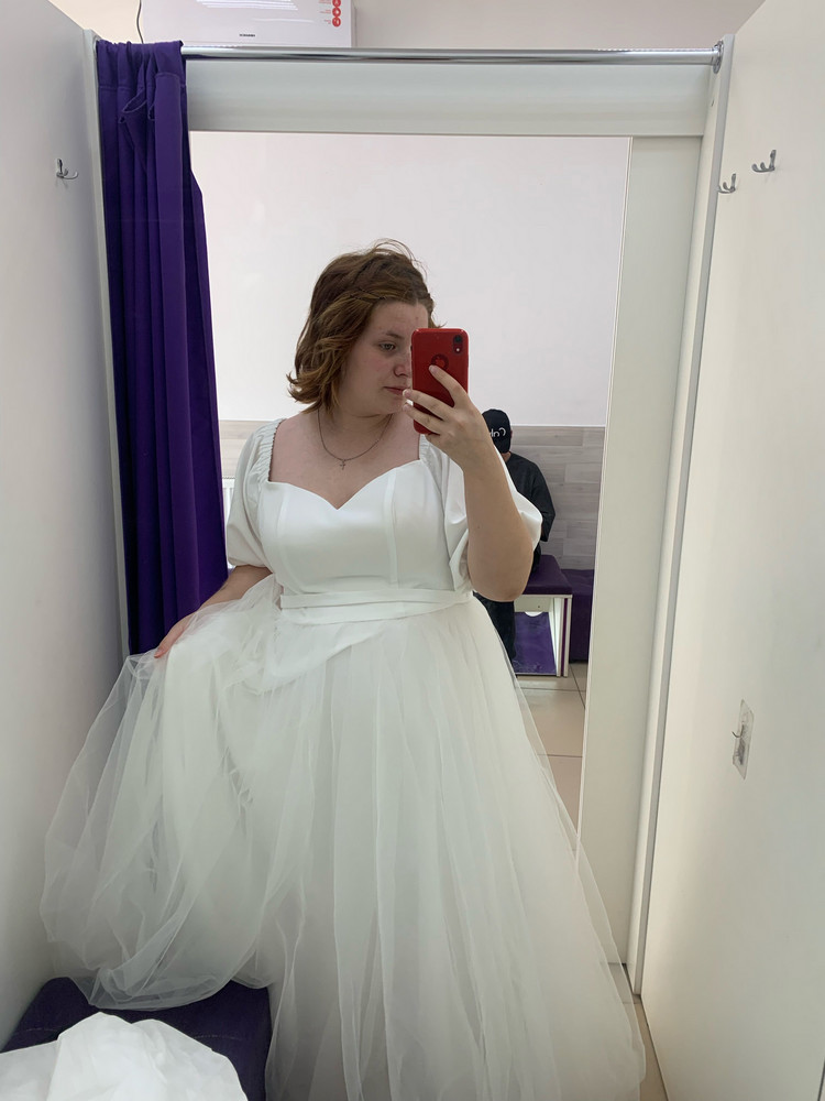 Великовато в груди