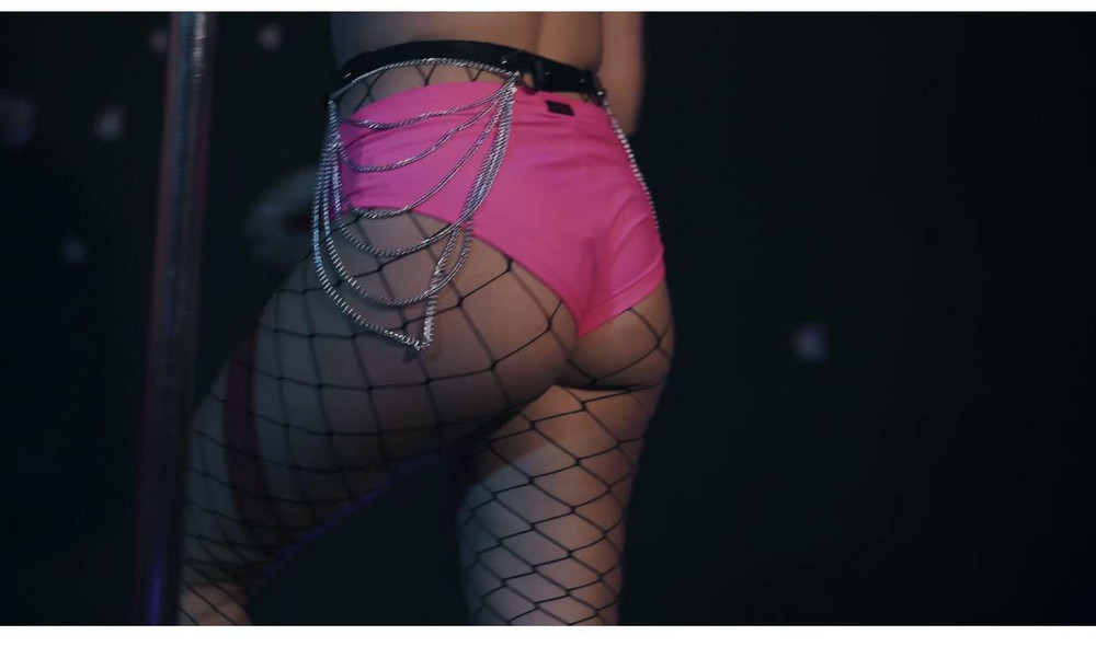 Классный ремень) использую для танцев, но и для обычной жизни можно вписать в гардероб 🌿