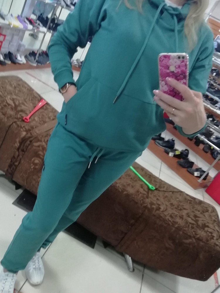 Классный костюм! очень мягкая ткань, на размер 44-46 S подошла идеально