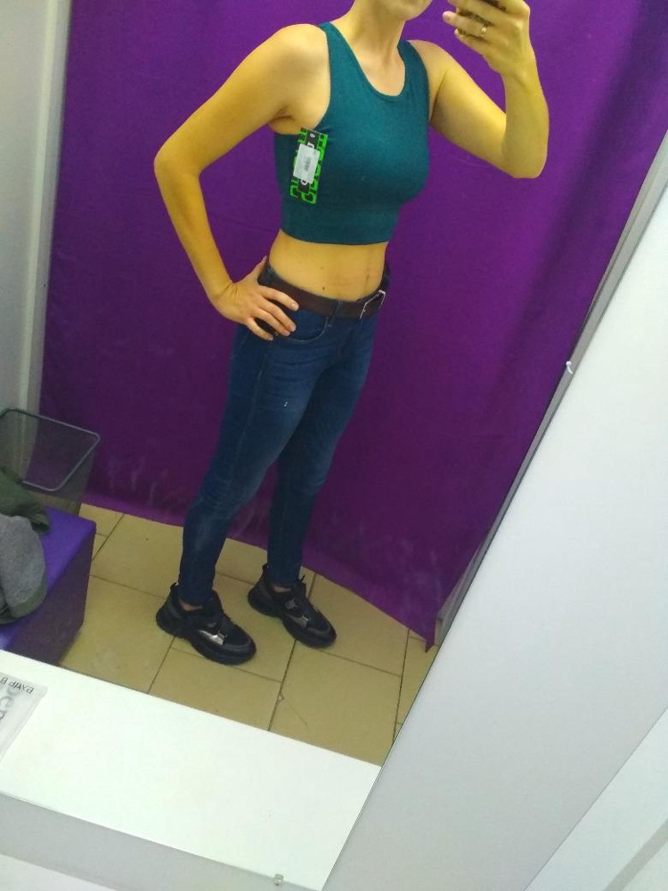 Хороший топ, качество отличное. Ткань плотная, как я и хотела.