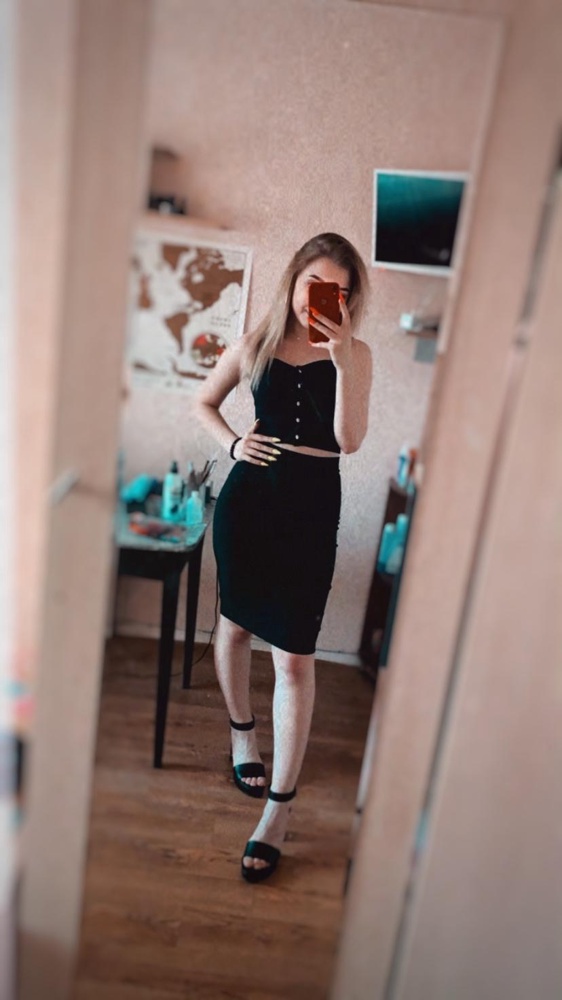 Обалденная юбка,подошла,очень довольна😻