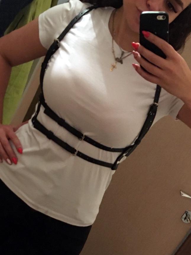 Отличное качество , мне все нравится . Товар как на картинке . Покупкой довольна 😍