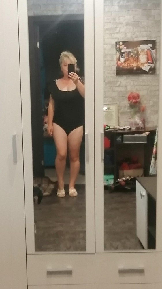 Купальник классный!!! Качество отличное!!! Я очень довольна!!! Спасибо!!! На 50-52 взяла XL-идеально....