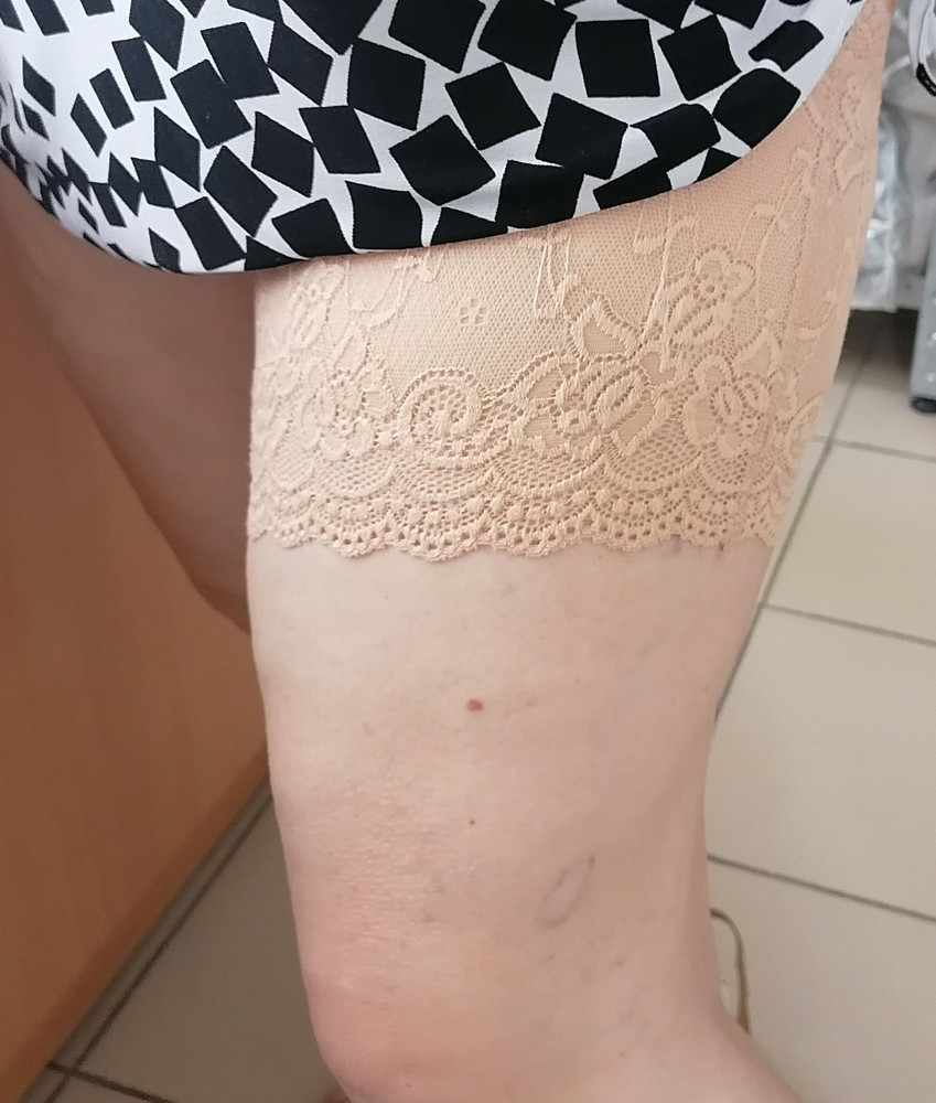 Качество хорошее, мягкие, приятные к телу, размер соответствует заявленному, подошел, не скатываются.