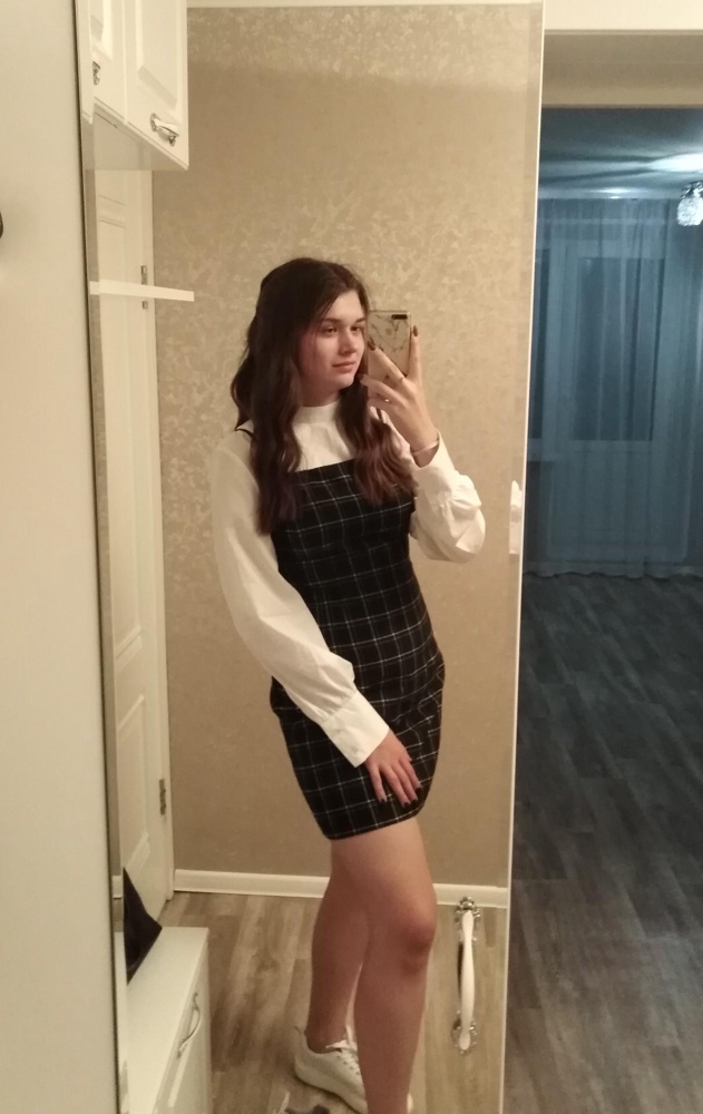 сарафан очень классный,прям то, что я и хотела. брала, чтобы носить в школу, вот образ