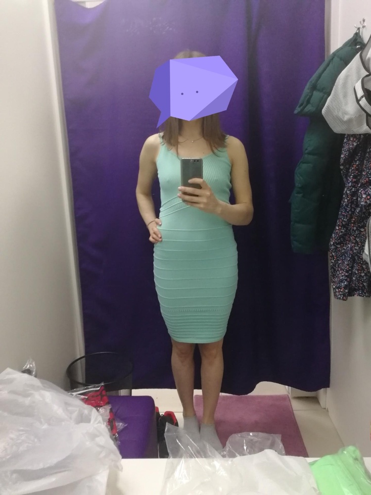 Качество хорошее, к телу достаточно приятно, не как галимая синтетика, цветопередача соответствует действительности. На рост 165, размеры 85-68-90, взяла 40, село отлично.