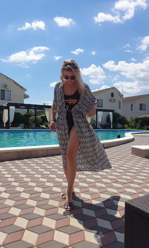 Кайф🔥 очень лёгкая,  приятная , расцветка супер