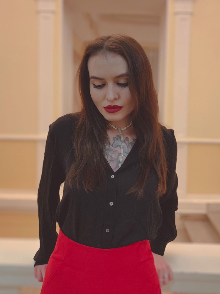 Очень эффекторе украшение! Регулируется по объёму.