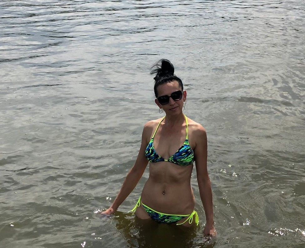 Заказывала с лифон плавки, очень довольна. Все соответствует, спасибо продавцу, пришёл очень быстро.рекомендую.