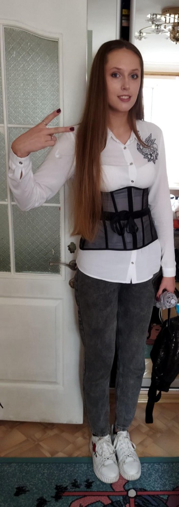 Корсет ШИКАРНЫЙ!!!!🎳🎳🎳 КАЧЕСТВО🔥🔥🔥Купила себе в апреле 2021 за 2620.Дочке в августе 2021 за 1393. Оба пришли  в шелковых мешочках с милыми записочками.😍😍😍Р-ру соответствуют. Носим с огромным удовольствием!!!!Производителю всех благ и процветания!!!! 🤗🤗🤗