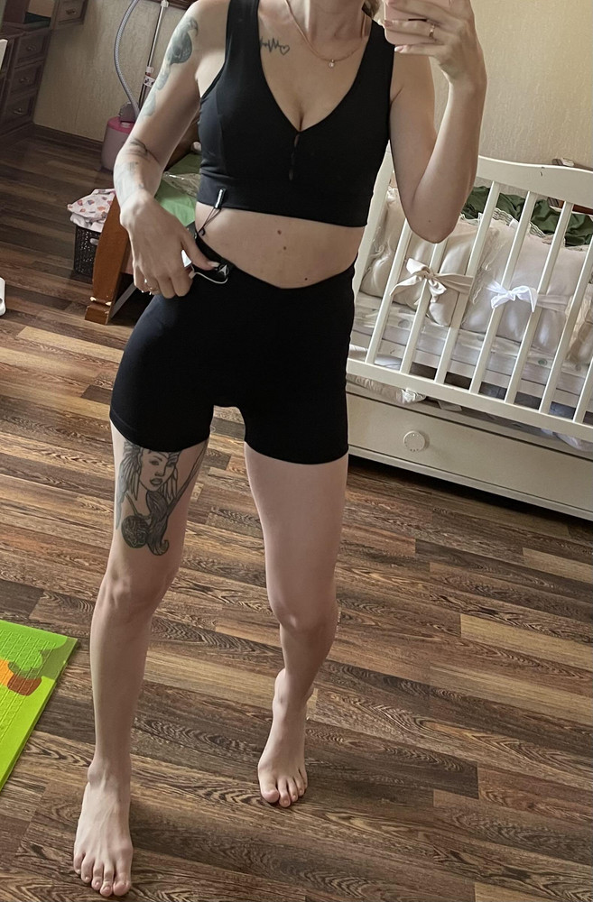 Классные шорты, понравились больше, чем ожидала 👍🏼 рекомендую, даже скрывают все недостатки. Очень понравилась, что высокая посадка 