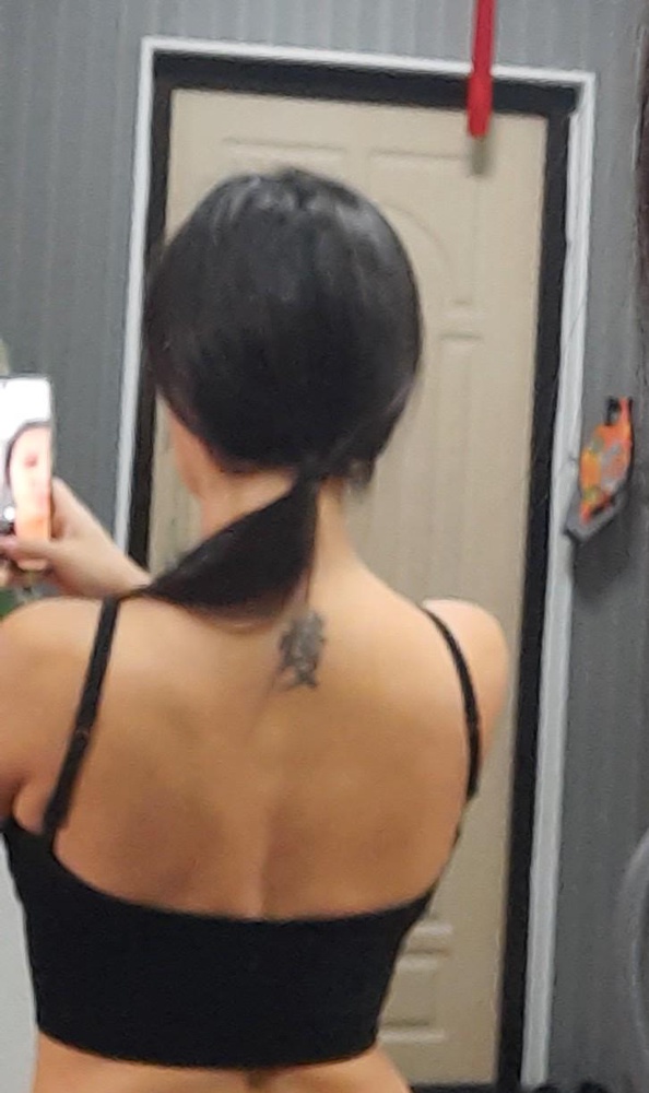 Качество хорошее все идеально , швы ровные.не пожалеете