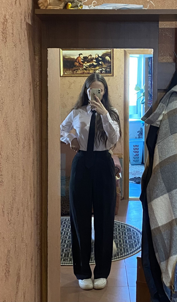 Плечи прям впритык, но в целом прекрасная рубашка! И упакована хорошечно, прям на совесть