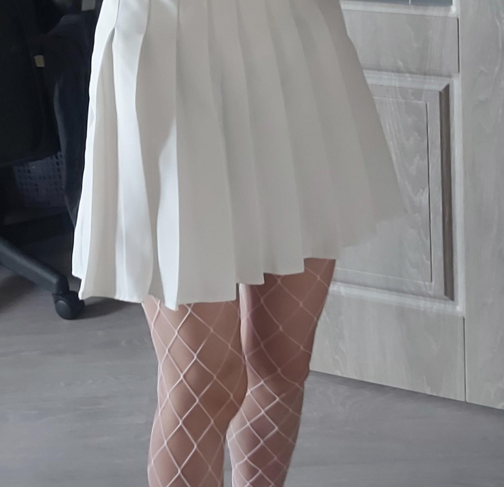 классные, но трудно надевать