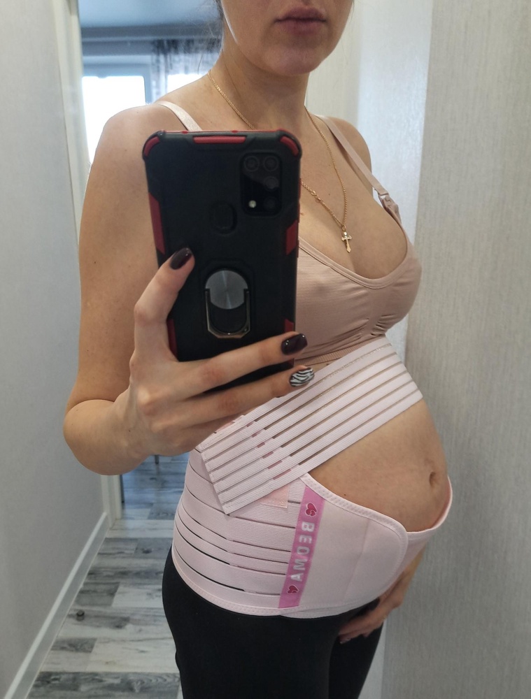 Очень классный бандажик👍👍👍поддерживает супер.хорошо,что заказала размер чуть больше,т.к. животик еще подрастет..пока только 7 мес.маленький презентик в виде живачек,спасибо приятно))