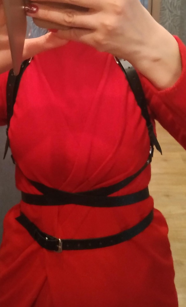 Очень стильно. Только нужно что-то придумать с упаковкой. Пришло открытое