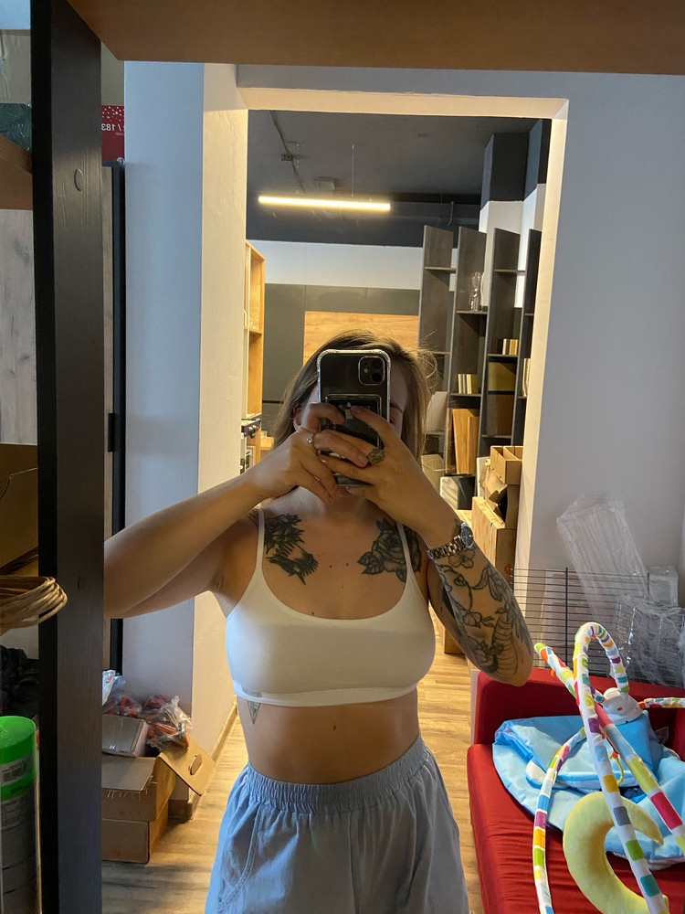 Нашивка малость беспонтовая. За свои деньги лучше не придумать 👍🏻