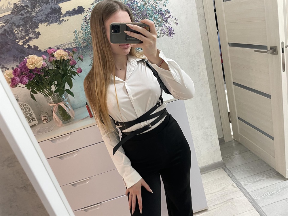 Это просто 🔥. Невероятно крутой аксессуар. Всё регулируется . Идеальная посадка . Качество на 1000000!восторг