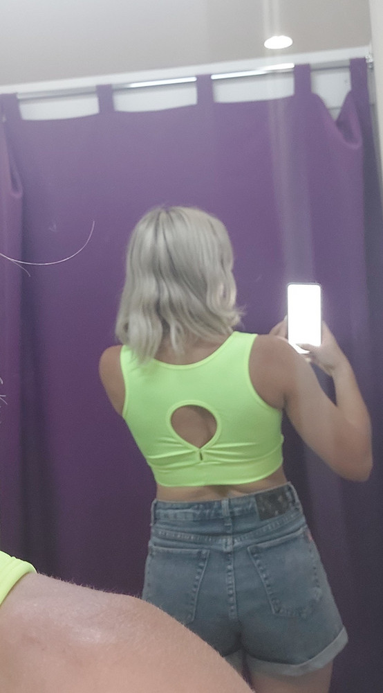 Топ суперский.подошел отлично.мне нравится.