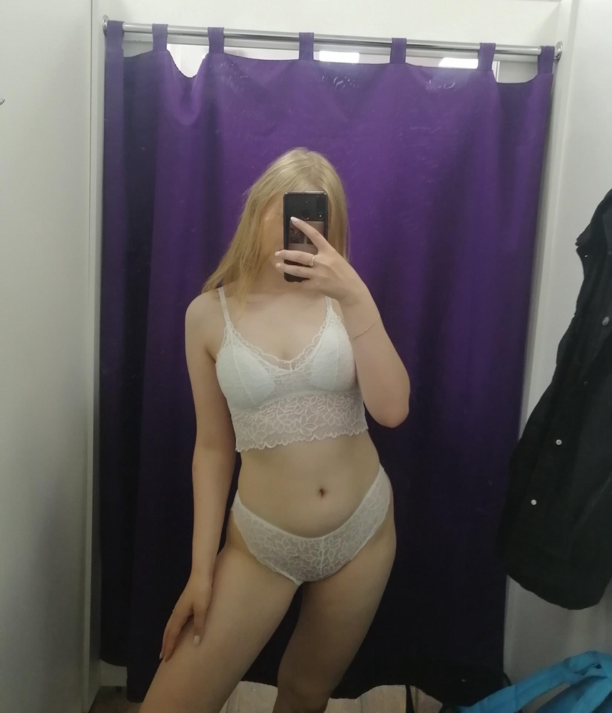 У меня размер s, подошёл супер