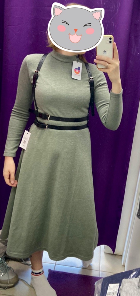 🔥🔥🔥🔥🔥 любовь с первого взгляда, подчеркивает грудь и талию. Можно носить в обе стороны. Даже скучные платья выглядят здорово. Без одежды не получится носить, кожа жестковата.