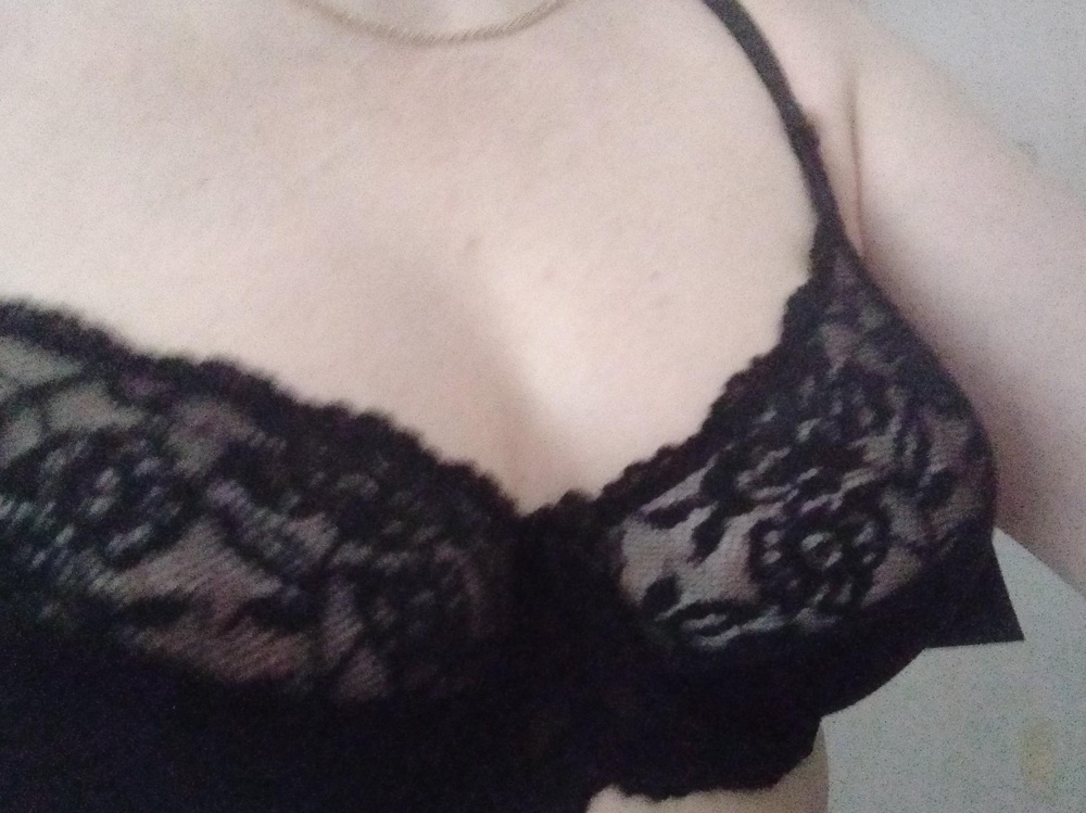 Отличный бухгалтер, по размеру. Грудь держит отлично!