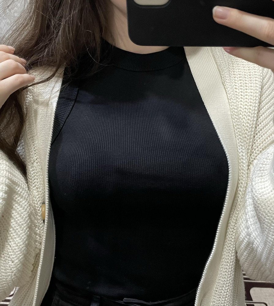 Очень понравилась майка) брала 42-44 на ОГ 95 и ОТ 68, села отлично. Спасибо!