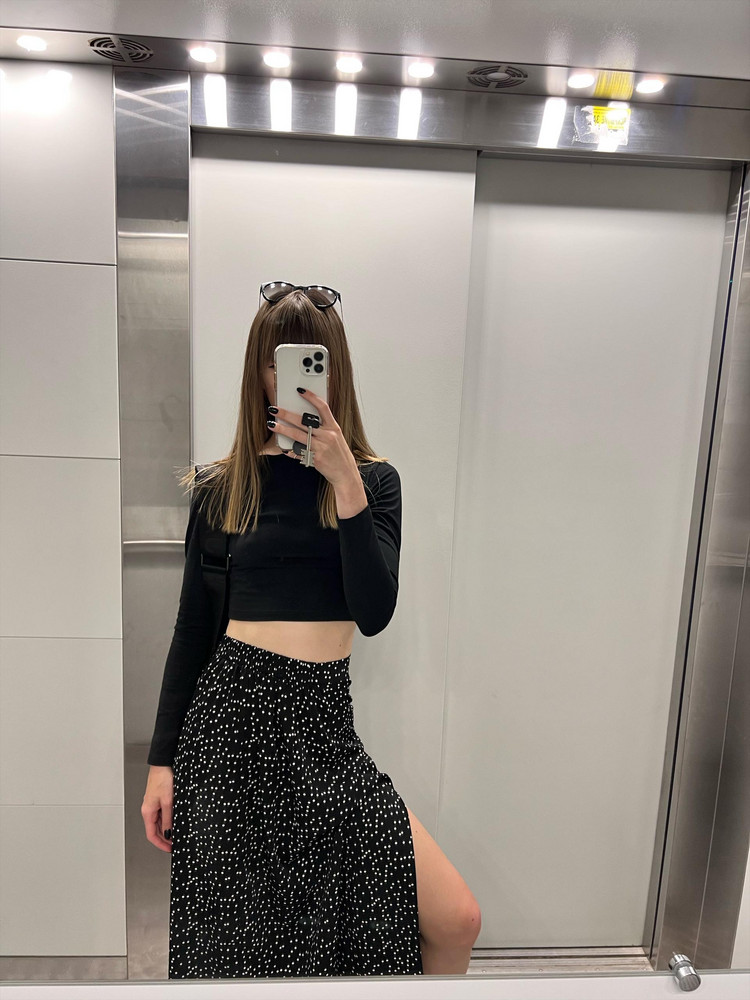 Отличный лонгслив и качество очень хорошее 