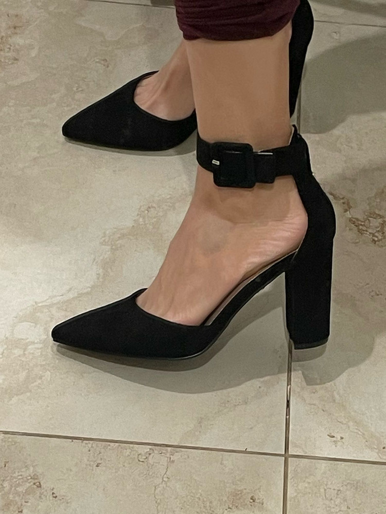 Отличные туфли, красивые, очень удобные!