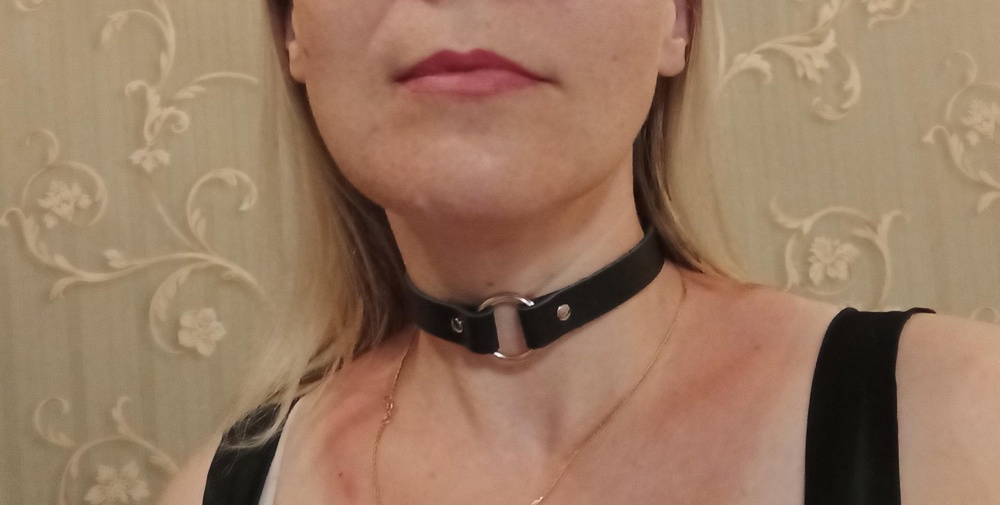 Классный чокер. Упакован в фирменный пакетик. Качество понравилось.