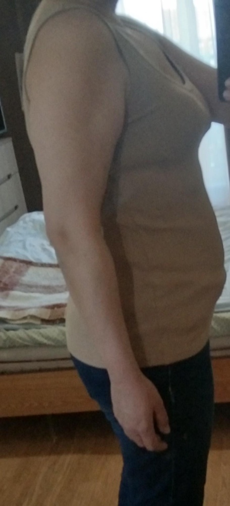 Крутой топ! Под костюм самый то. Ткань качественная, в рубчик, приятная к телу. Советую. Спасибо продавцу!