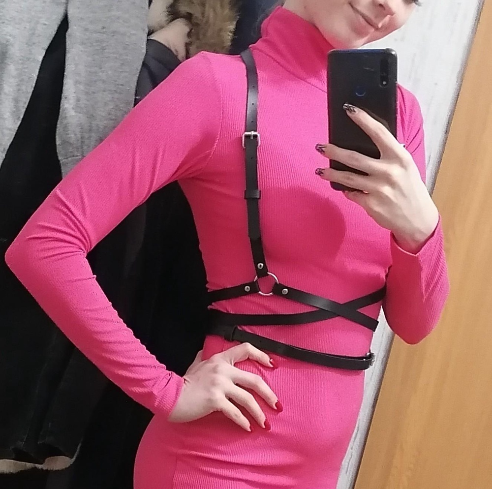 Прекрасная портупея, спасибо большое! Качественно сделана, быстро разбираешься как её надеть ✨ я довольна, давно хотела такую