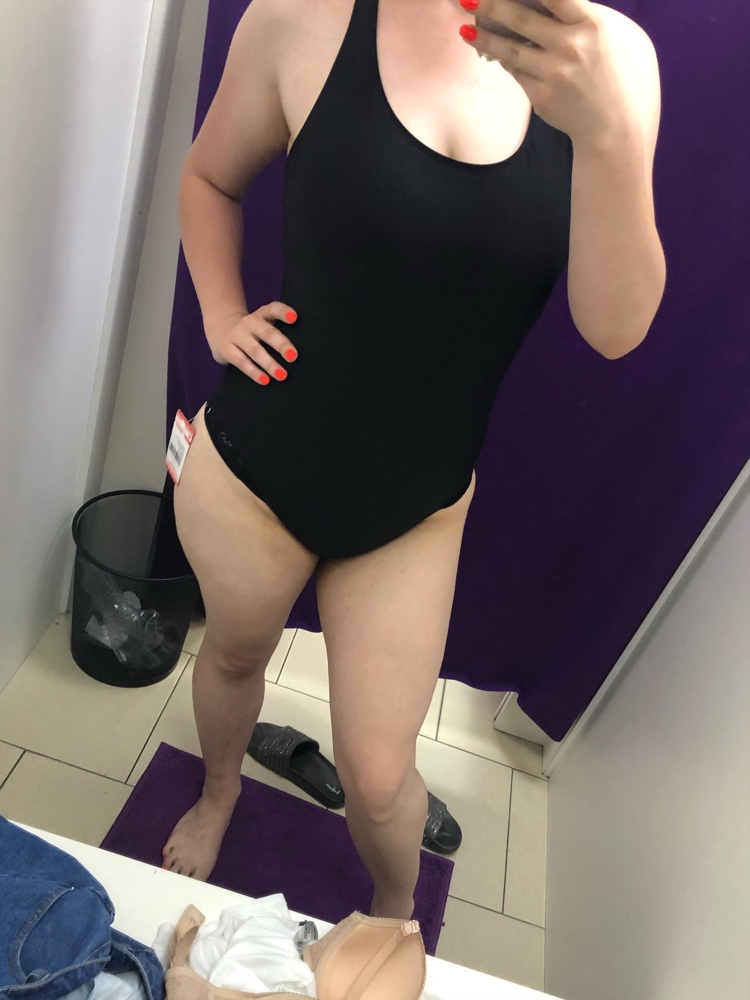 За эти деньги огонь, рост 175 параметры 110\85\110