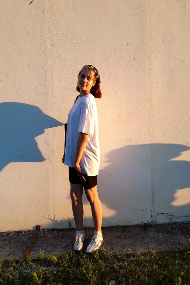 прекрасно 🥰
P.S рост 180 см