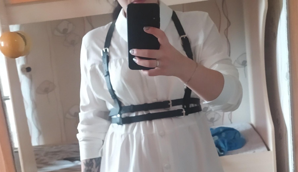 Отличная, мягкая, не крошится, не оставляет следов, не трёт