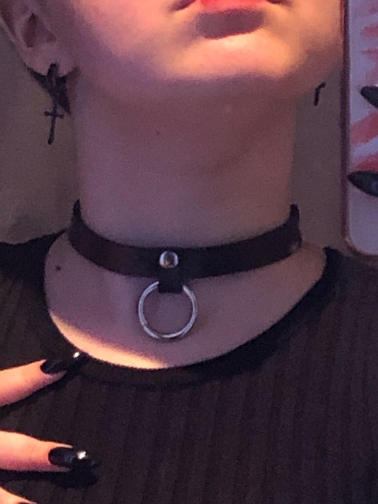 шикарный чокер, мне очень нравится 