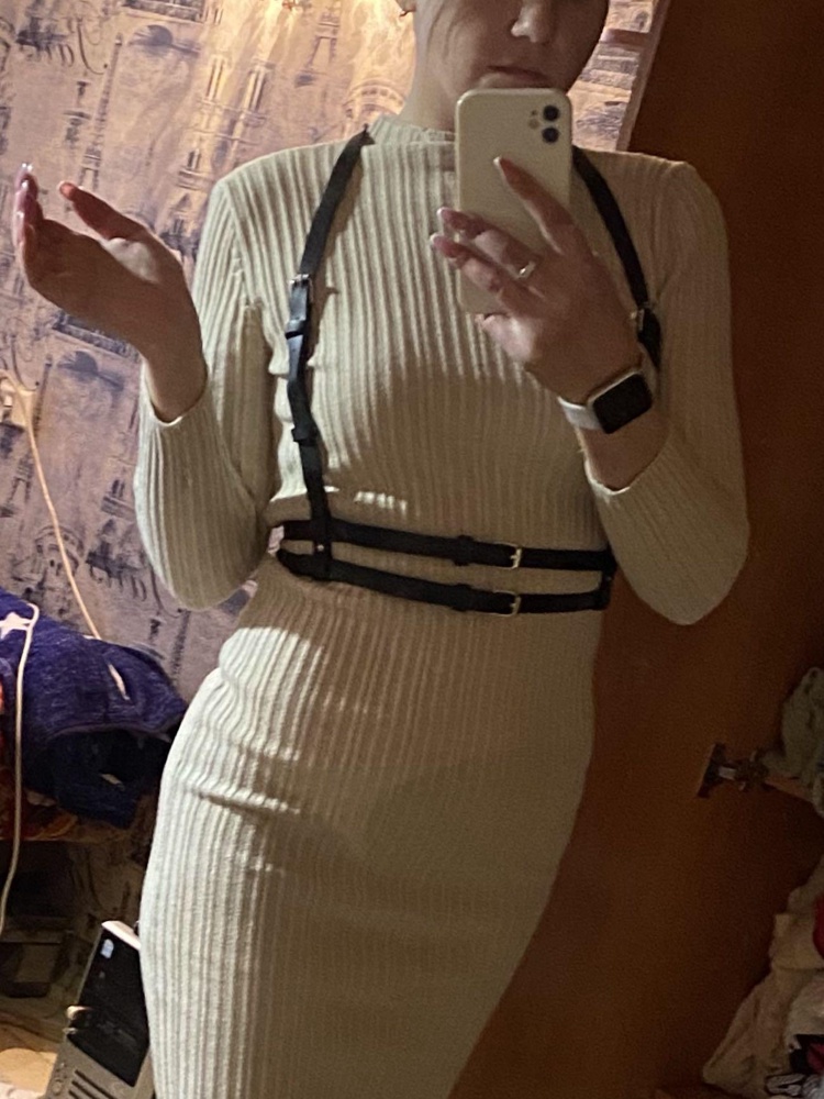 Классная портупея. Минут 10 пыталась понять как все правильно застегнуть.