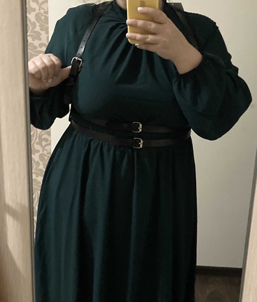 Качество хорошее. С ремешками разобралась быстро. У меня 56 размер. Ремешки под грудью впритык, но при желании можно сделать дополнительные отверстия. На плечевых ремешках запас хороший. Пока не разобралась с чем буду носить. Но оставлю.