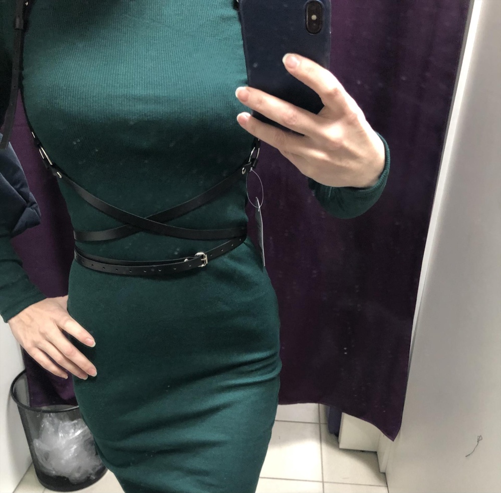 Круто, супер, вау 🤩!!! Кожа, описанию соответствует! Толщина Ремешков идеальная ! 