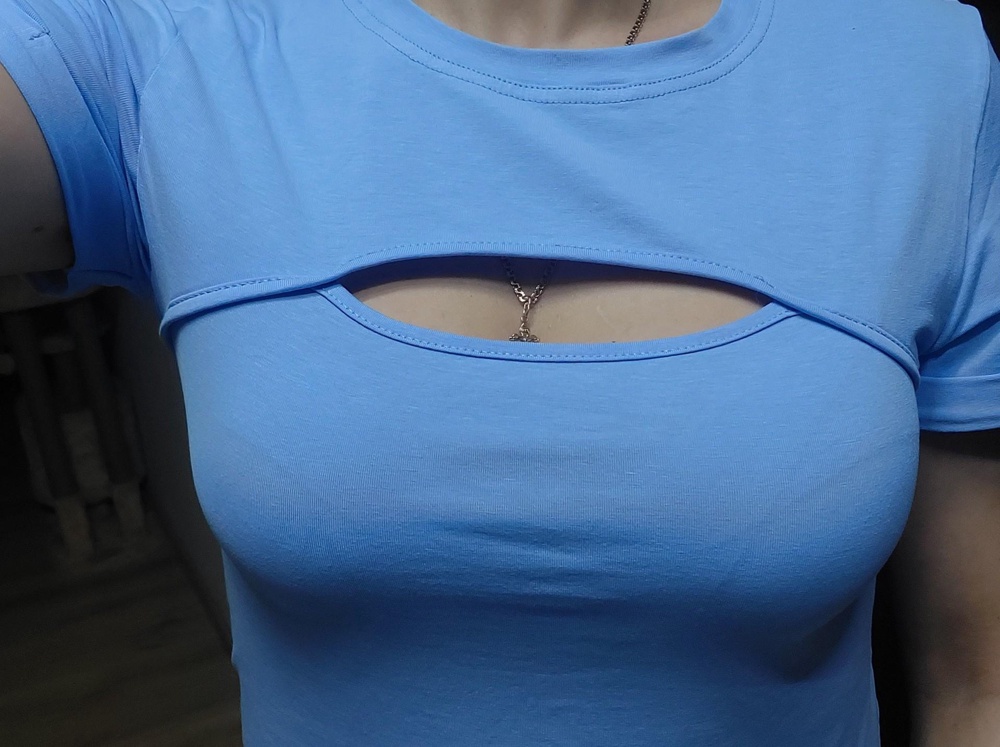 Отличная, качественная футболка! Интересно смотрится. Заказывала белую (L) и светло-голубую (M), выкупила обе. Спасибо производителю и Wildberries!